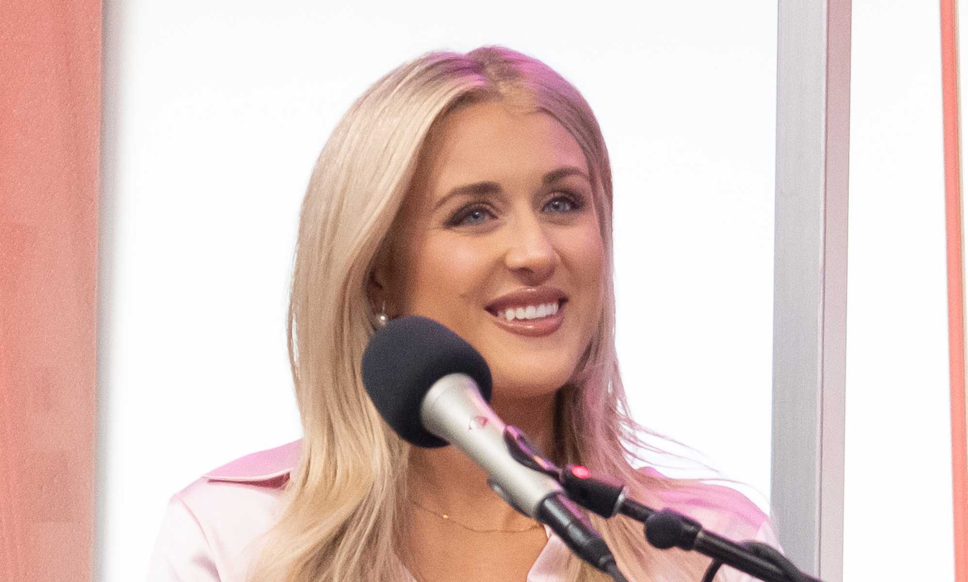 Riley Gaines calls trans teen high schooler who won state title a 'mediocre man'