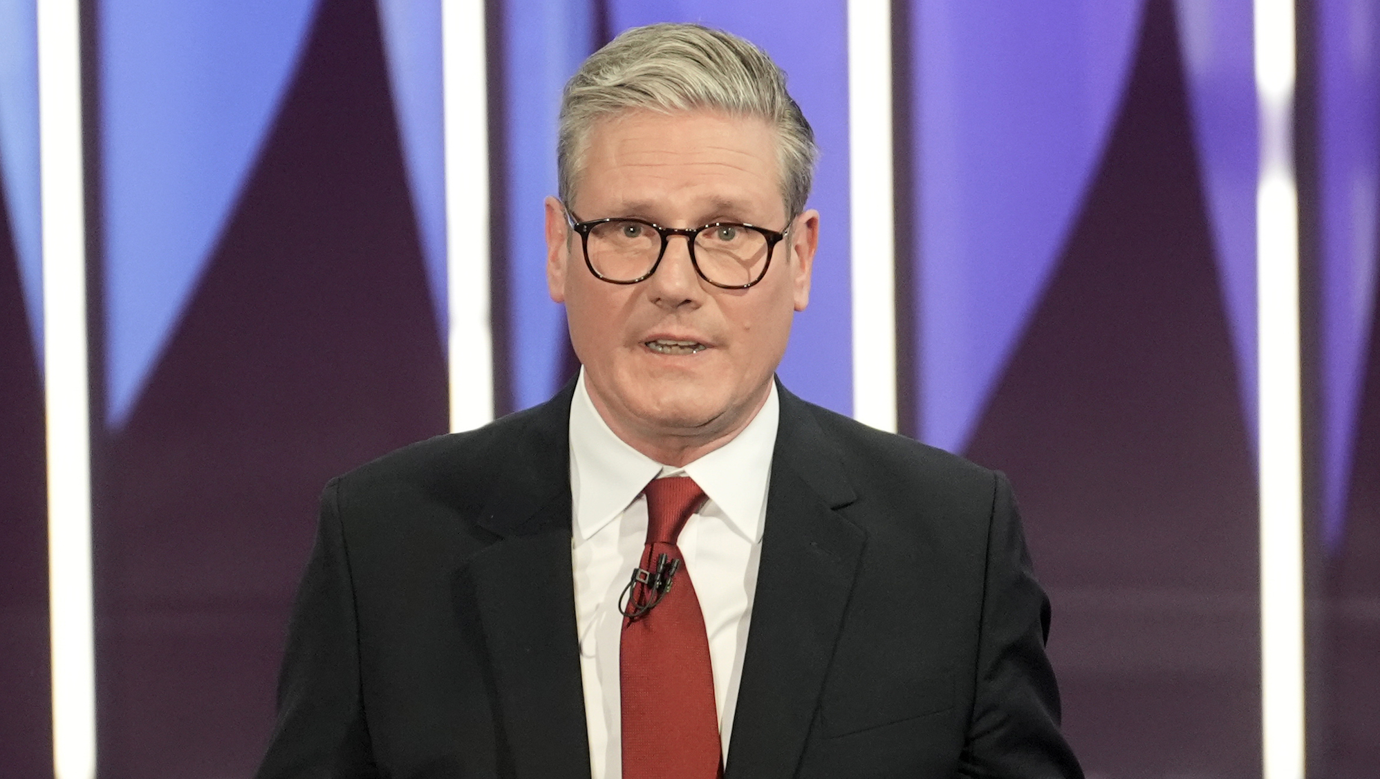 Keir Starmer applauded after slamming Rishi Sunak trans joke on BBC Question Time