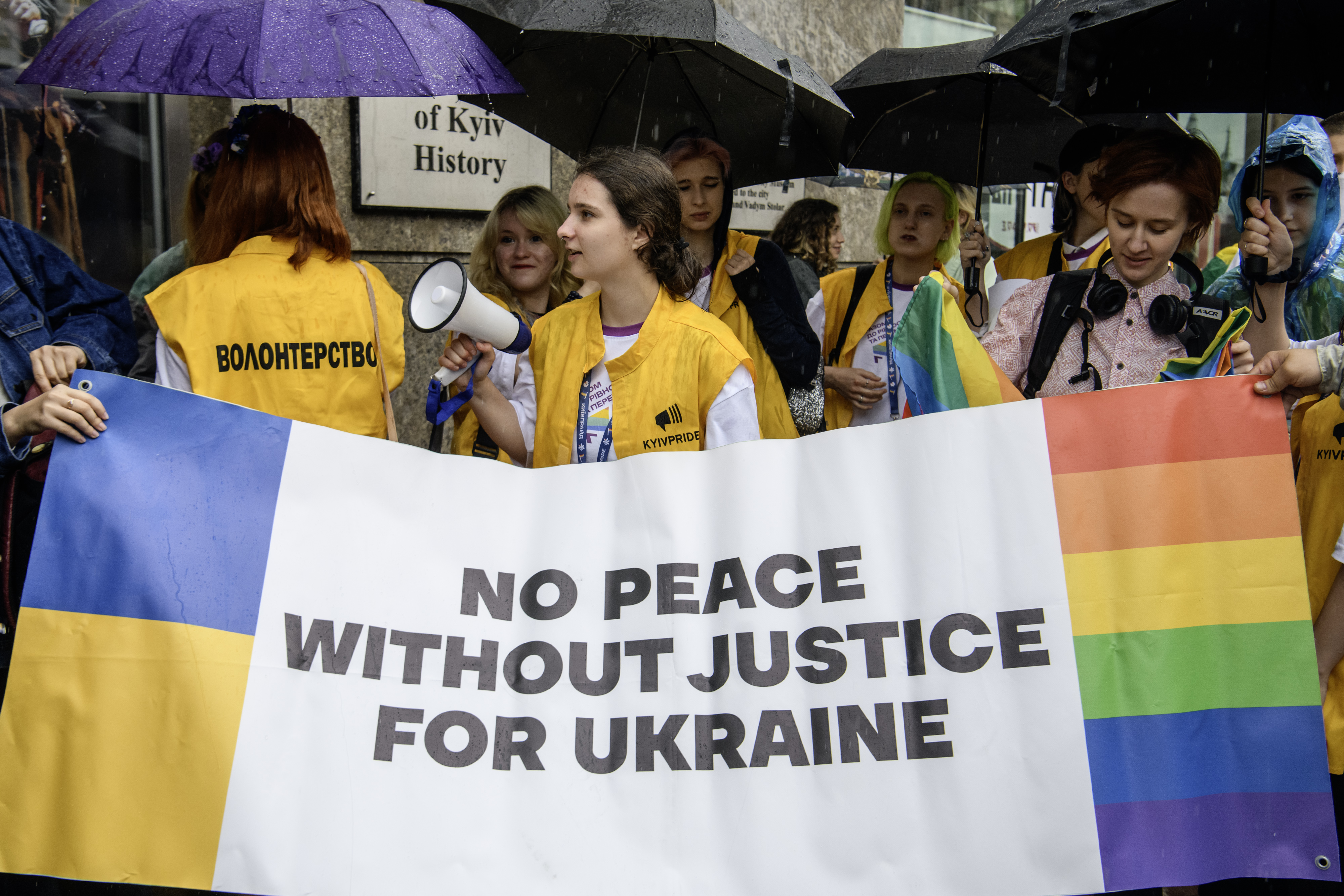 Nearly 500 people participated in Kyiv Pride