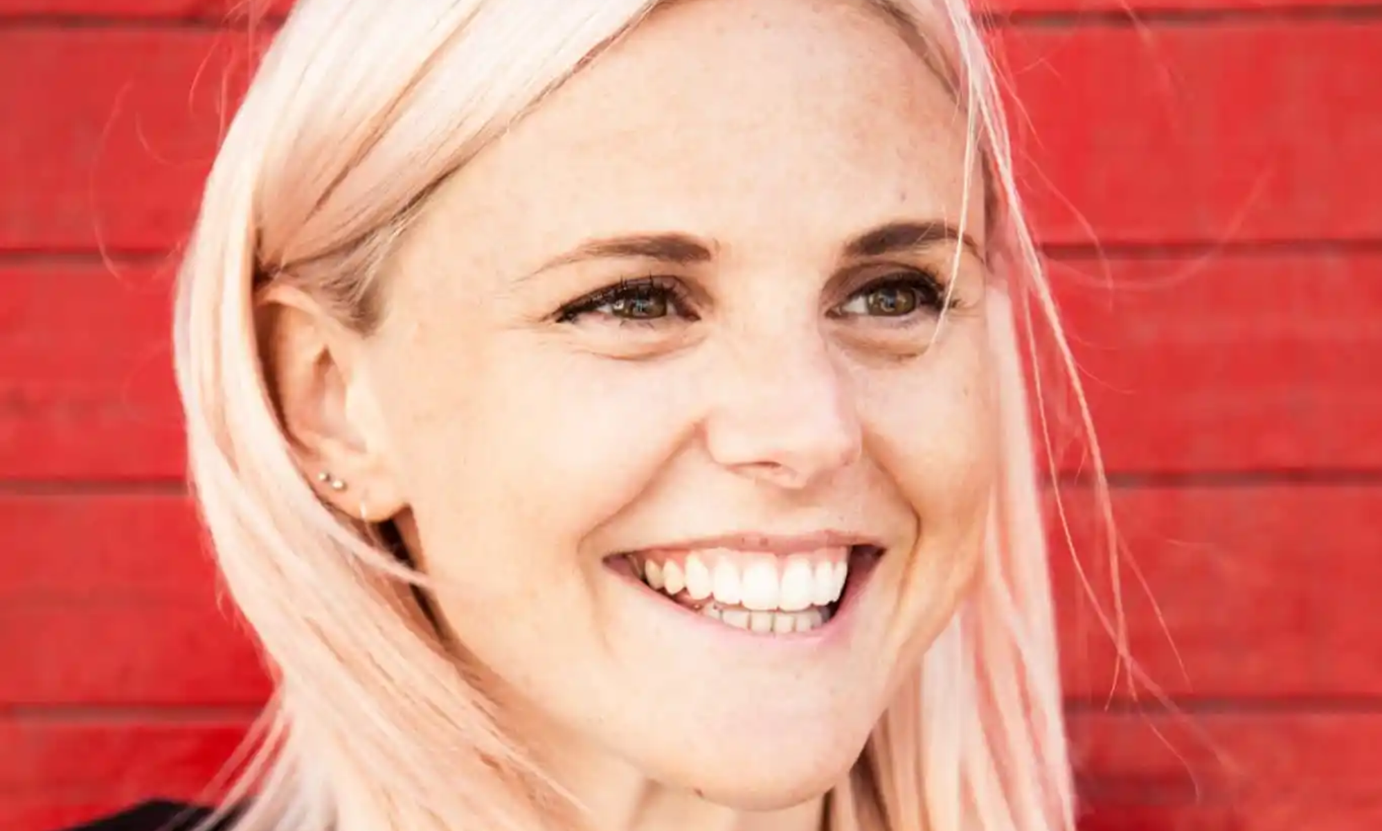 Robyn Exton