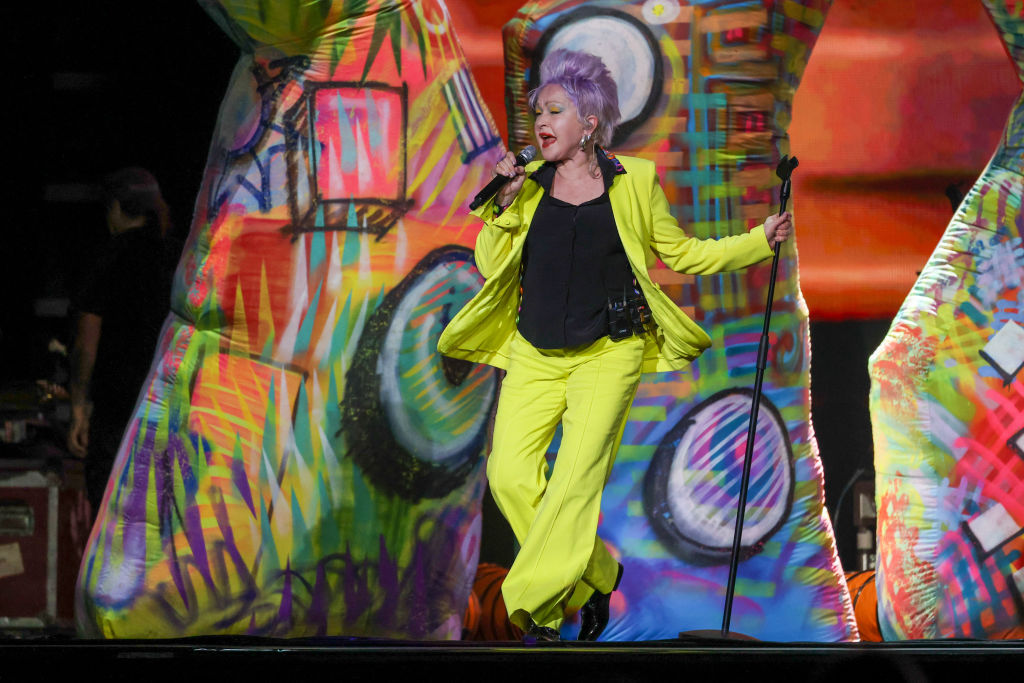 Cyndi Lauper announces European leg of her farewell tour