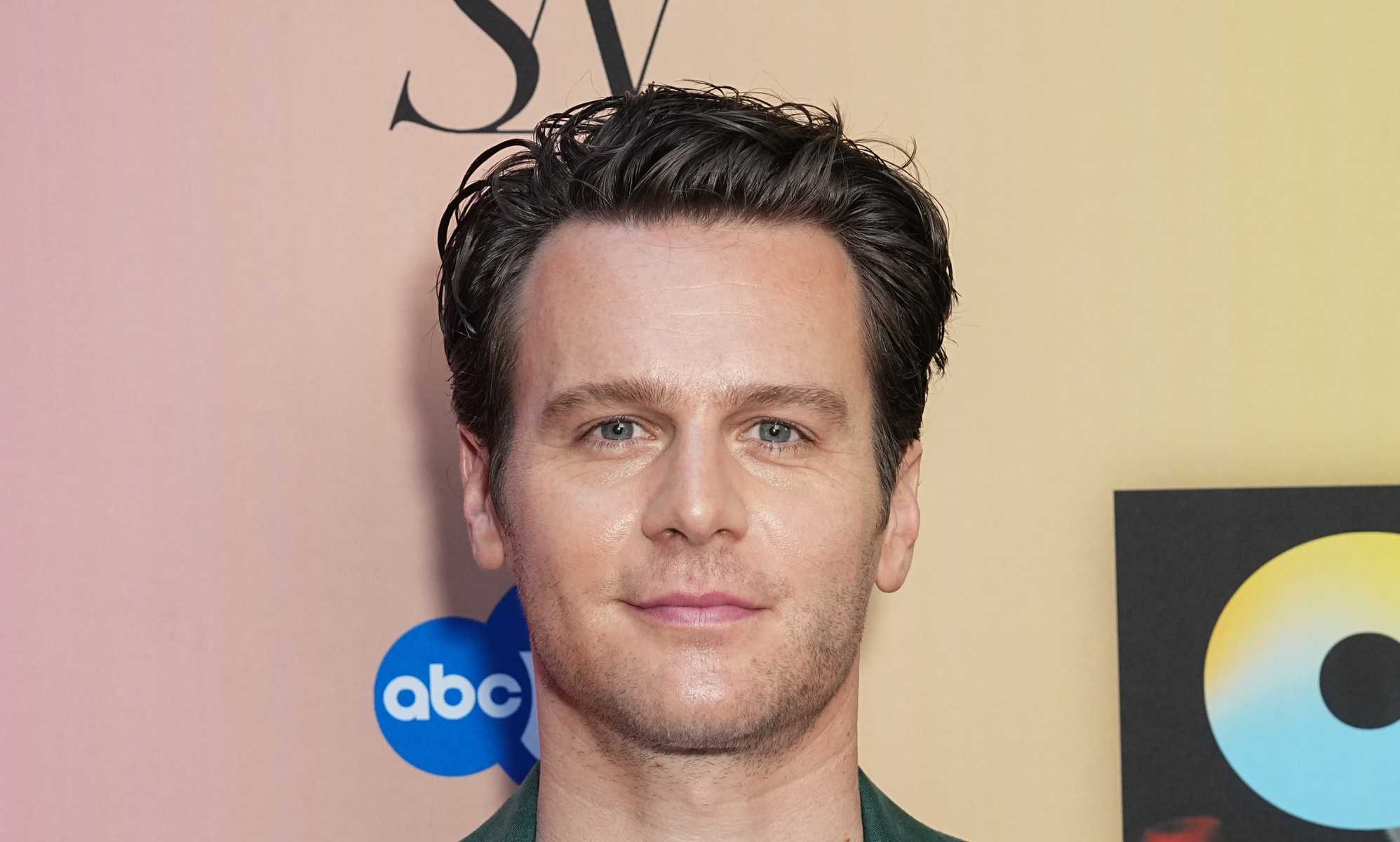Doctor Who star Jonathan Groff confirms he's 'single and full of PrEP' for Pride season