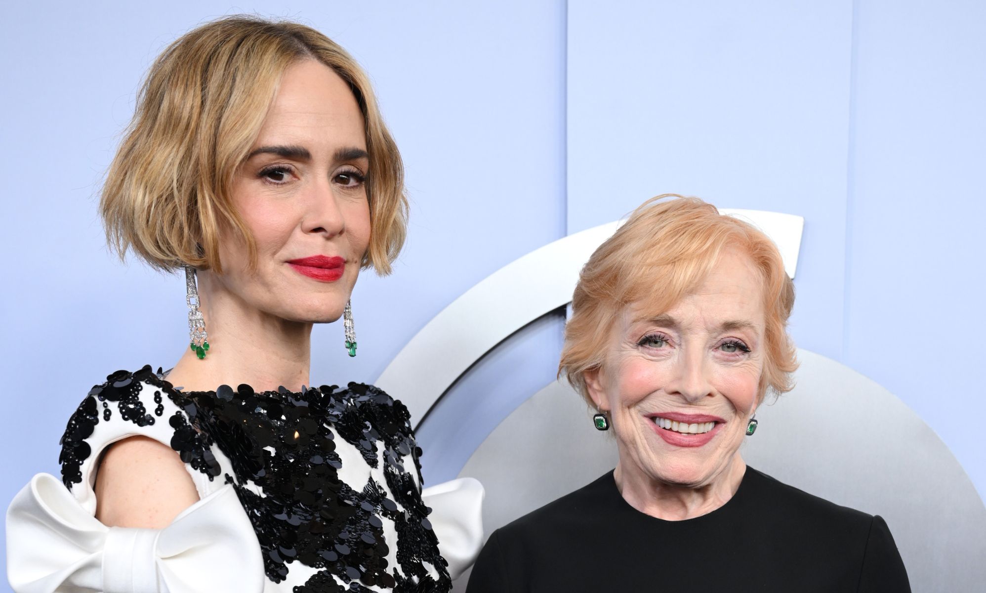Sarah Paulson thanks partner Holland Taylor 'for loving me' after first Tony Award win