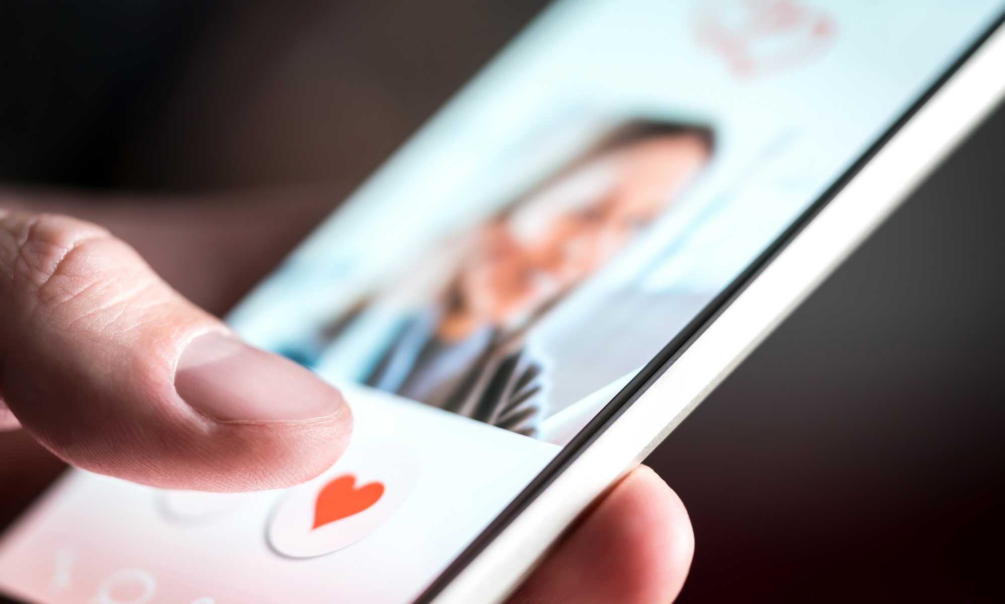 Eight teens plead guilty to attacking 18-year-old man they lured on dating app