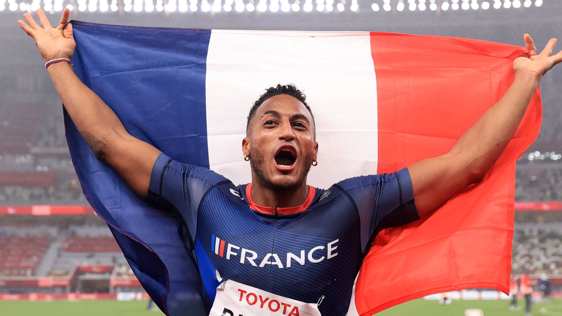 Paralympian Dimitri Pavadé comes out as gay: 'Embrace yourself as you are'