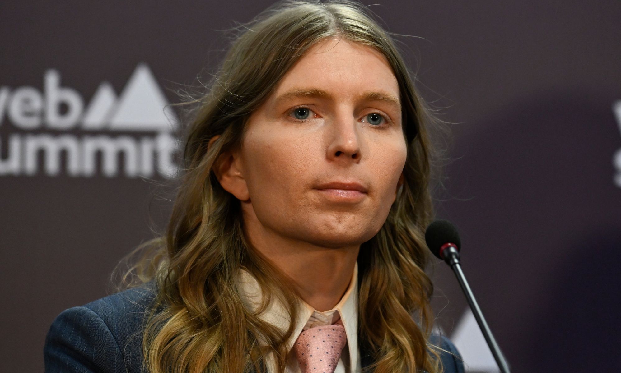 Trans veteran Chelsea Manning arrested following US Capitol bathroom protest