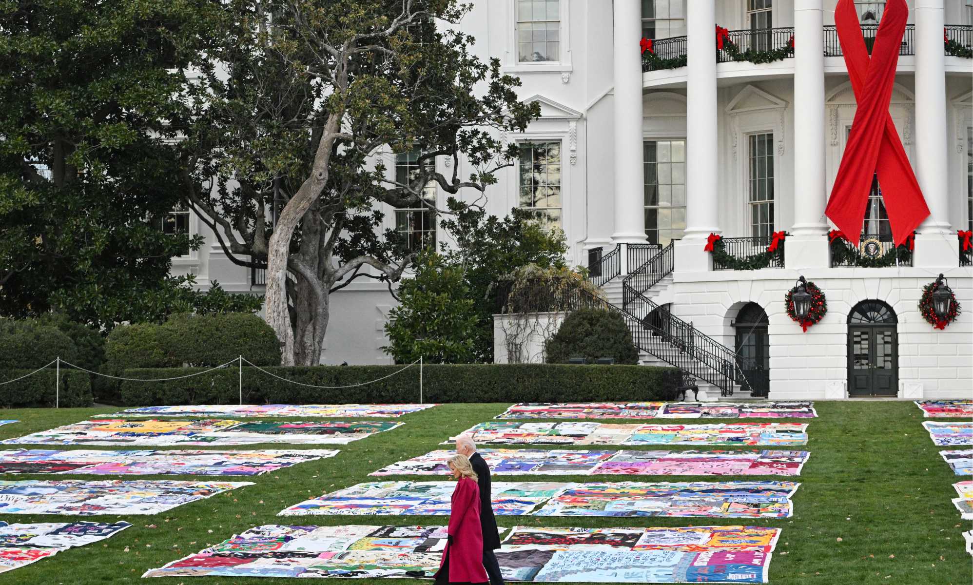 AIDS Memorial Quilt displayed at the White House for first time in 36 years