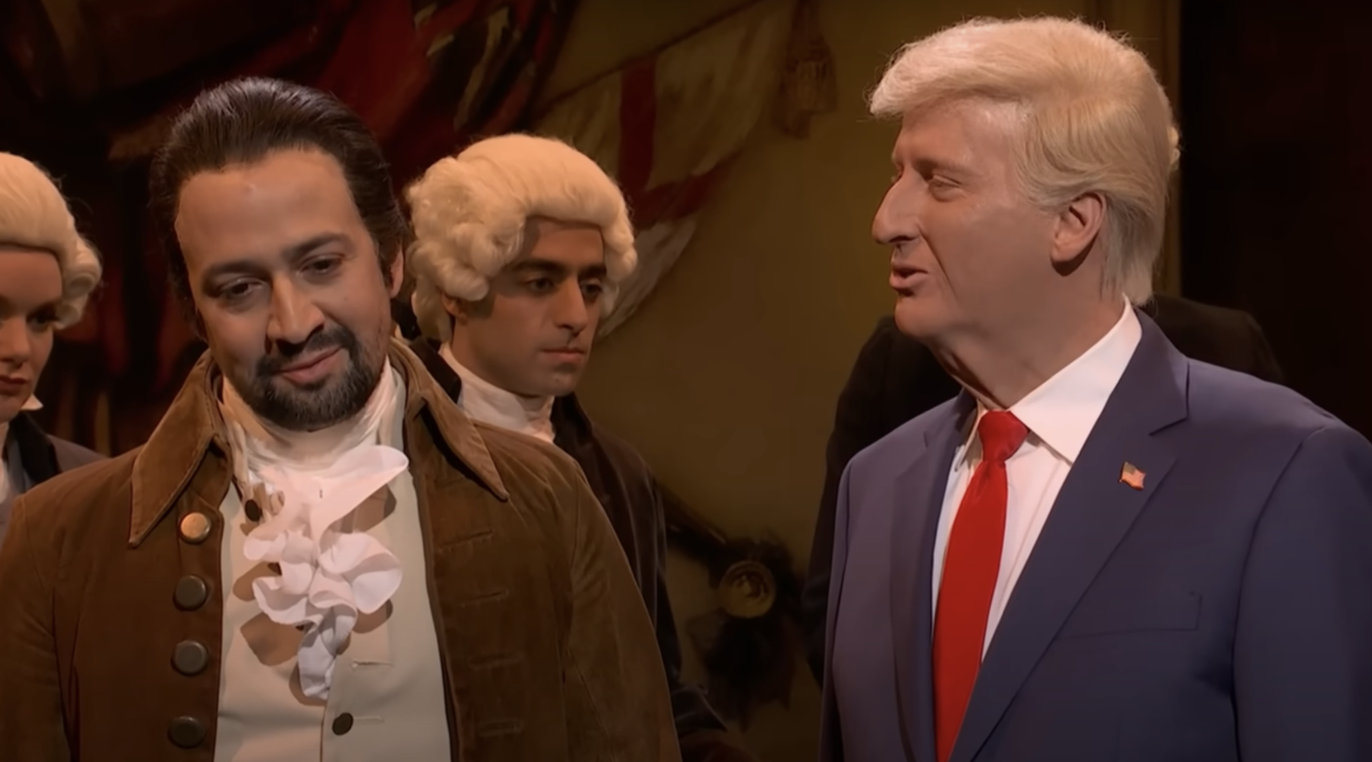 SNL's hilarious Donald Trump skit causes Lin-Manuel Miranda to break character