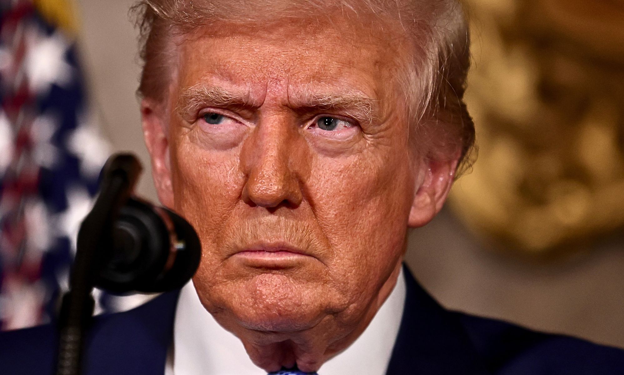 Apple trying to fix dictation bug that replaces 'racist' with 'Trump'