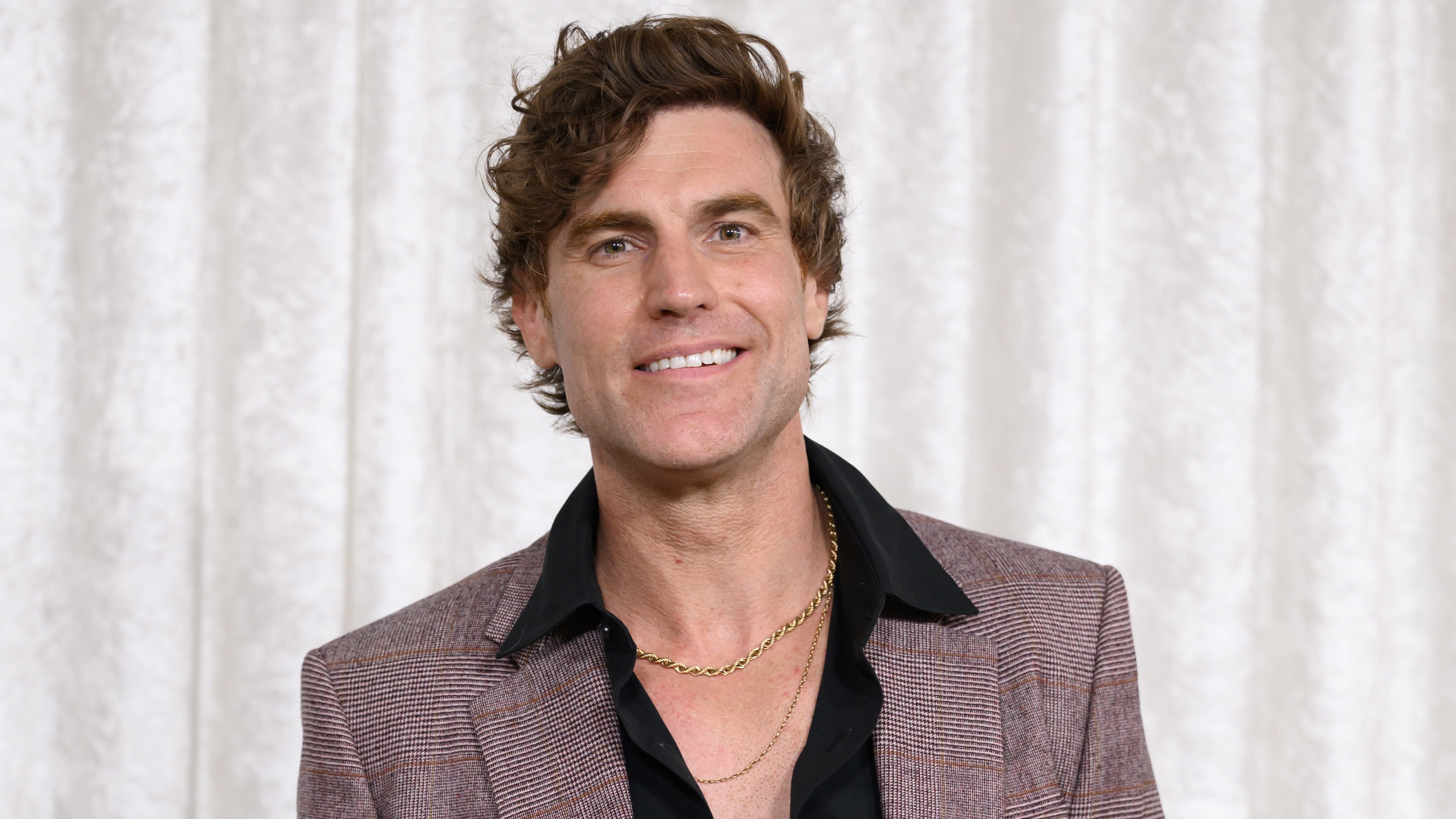 Theo coronation street gay