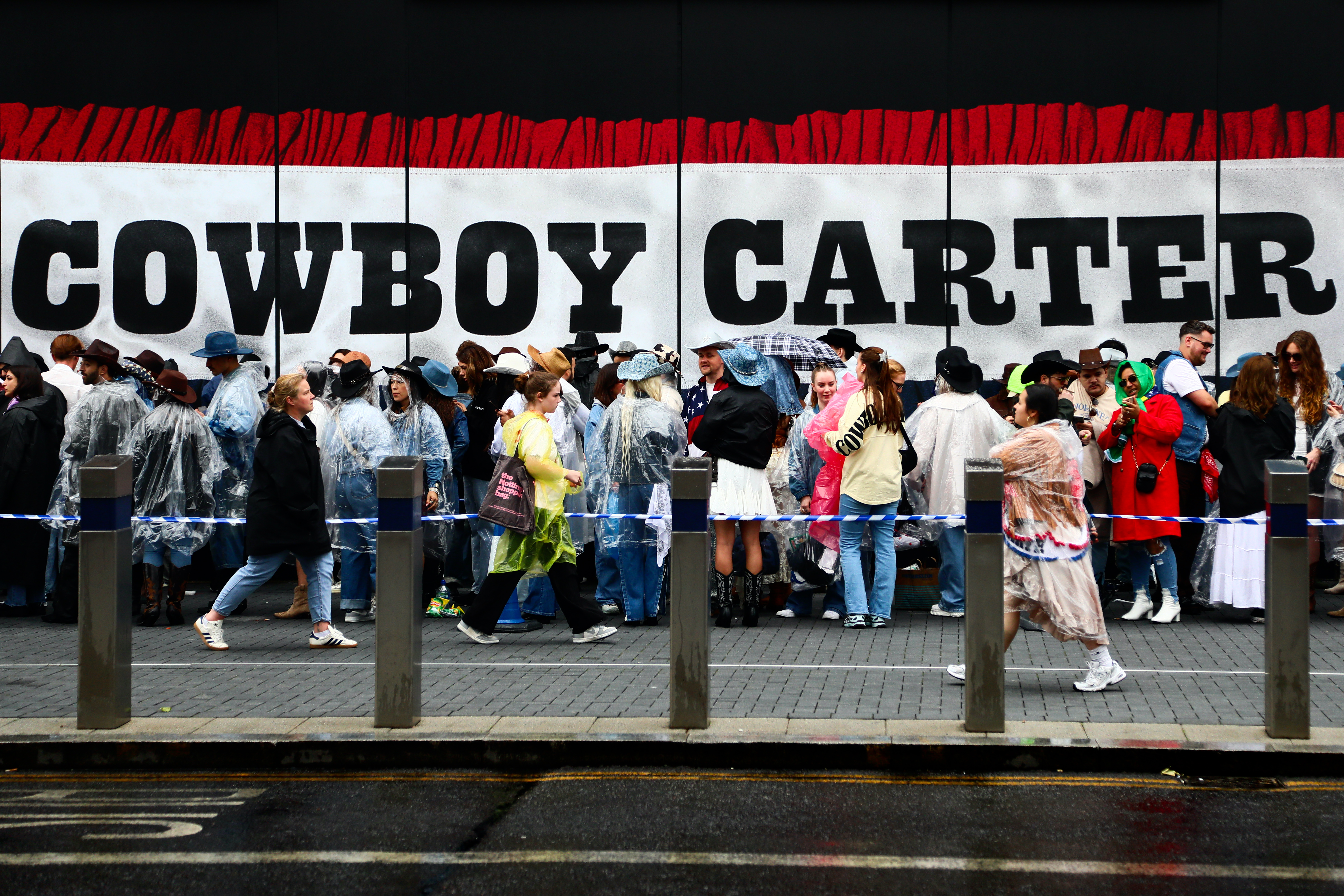 Venue apologises after visually impaired Beyoncé fan refused VIP entry and made to give up cane