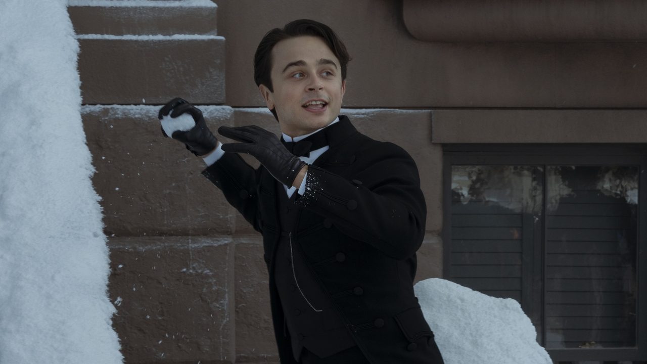 The Gilded Age star Ben Ahlers reacts to being dubbed the 'clock twink'