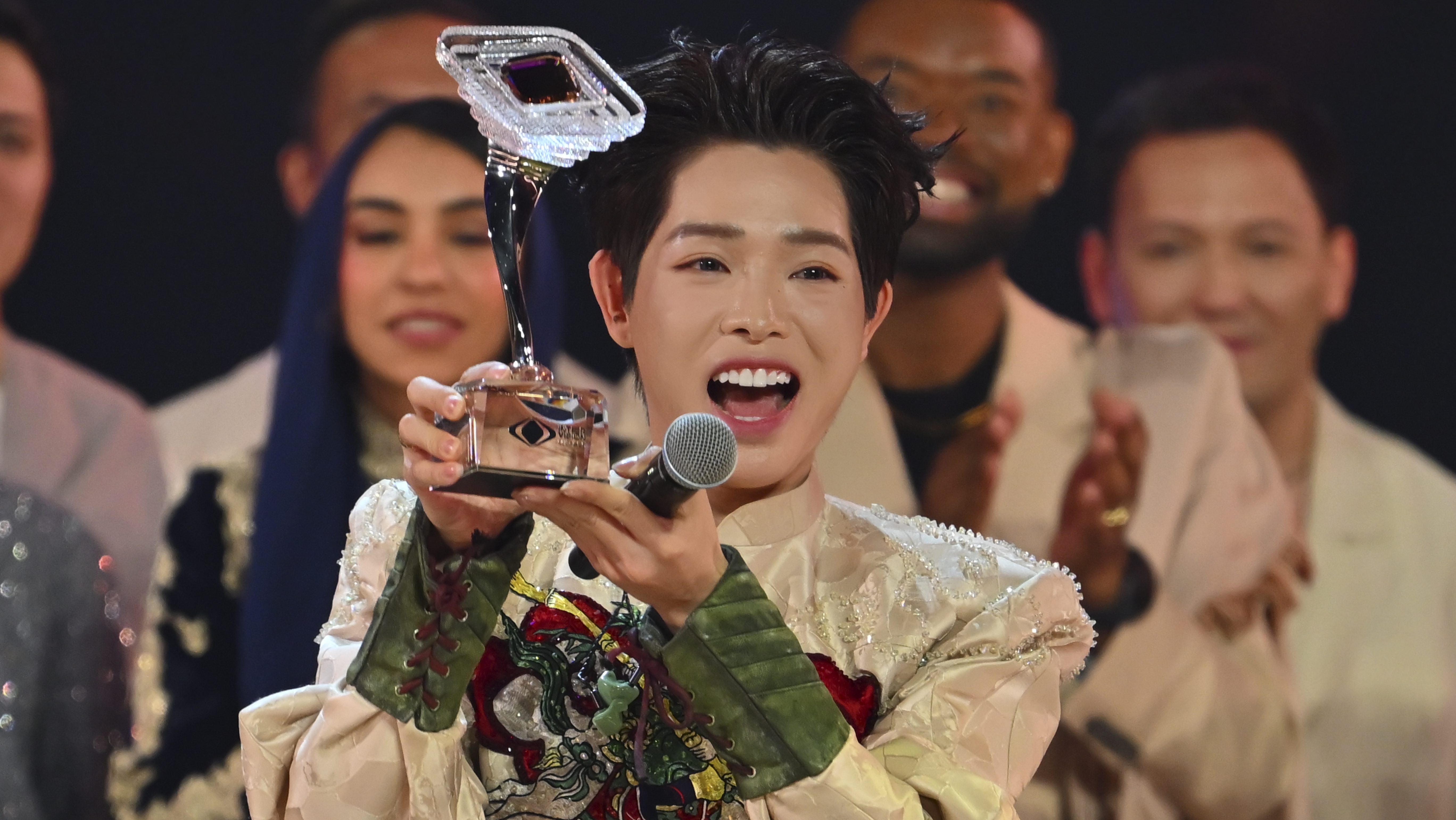 Vietnamese singer wins Russia’s Eurovision rival Intervision