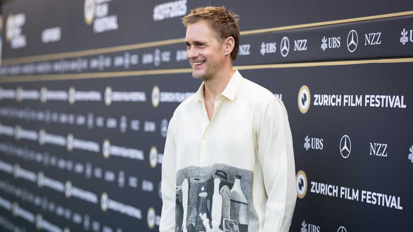 Everyone is completely obsessed with Alexander Skarsgård’s dildo shirt 