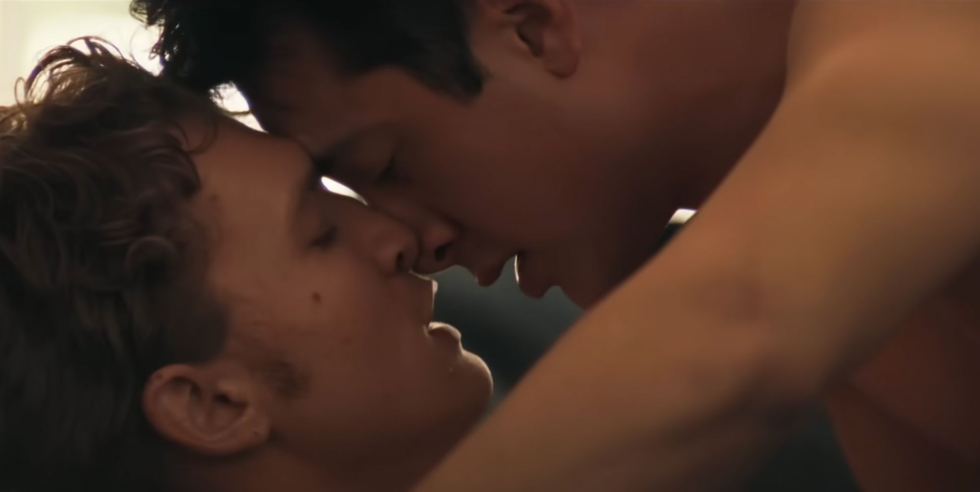 The trailer for gay ice hockey drama Heated Rivalry proves this is the hottest queer show of the fall