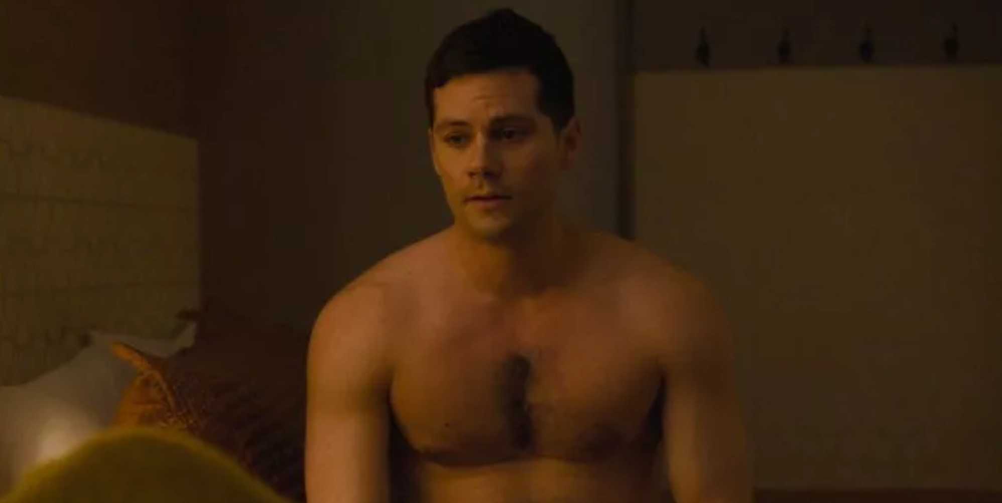 Twinless fans are gagged by Dylan O'Brien getting his nipples pinched in gay sex scene