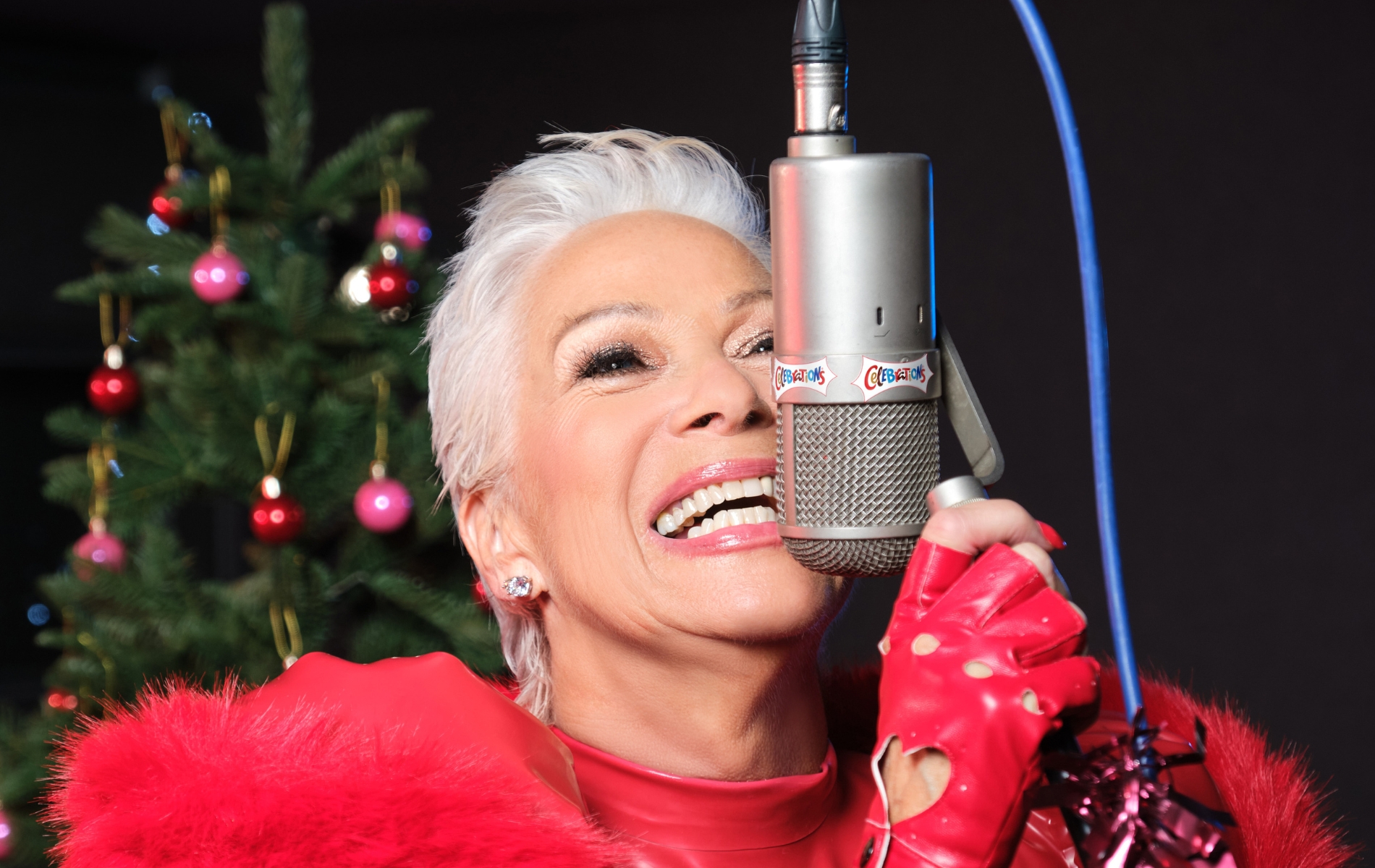 Denise Welsh releases unhinged hyperpop Christmas banger ‘Slayyy Bells’, and the gays are seated