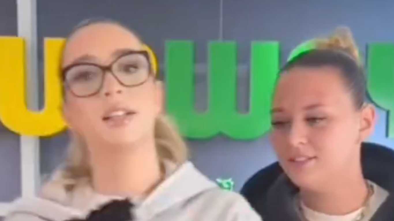 GK Barry and Ella Rutherford's Women’s League Cup draw criticised after lesbian jokes: 'Absolute mockery'