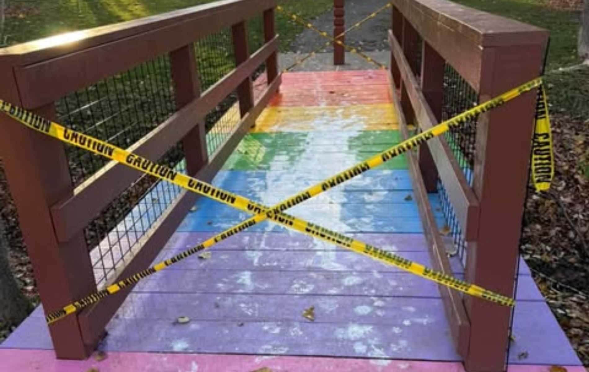 Rainbow bridge to memorialise kids' dead pets vandalised – and everyone's saying the same thing