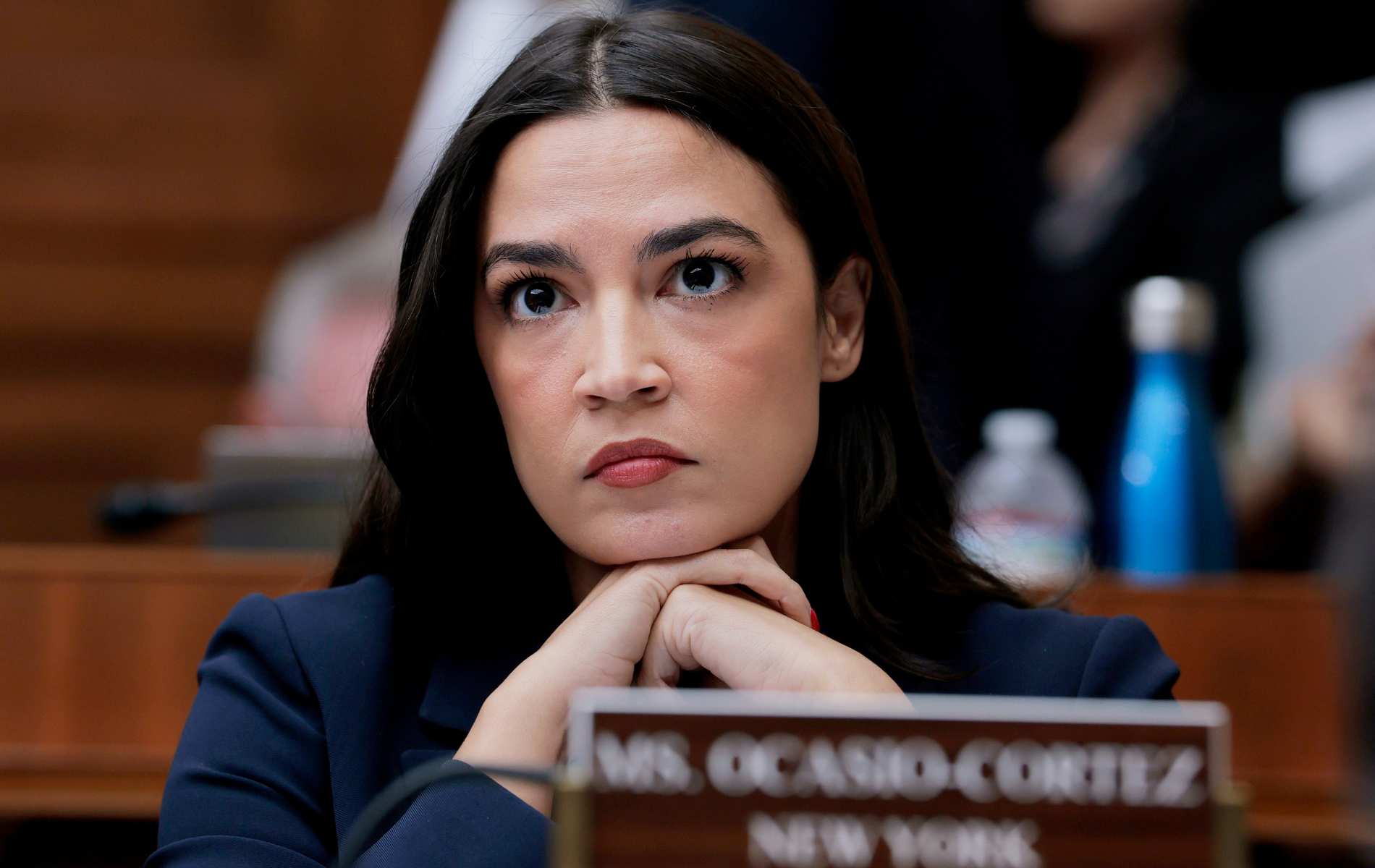 AOC condemns ICE as 'anti-civilian paramilitary organisation' following death of Renee Nicole Good 