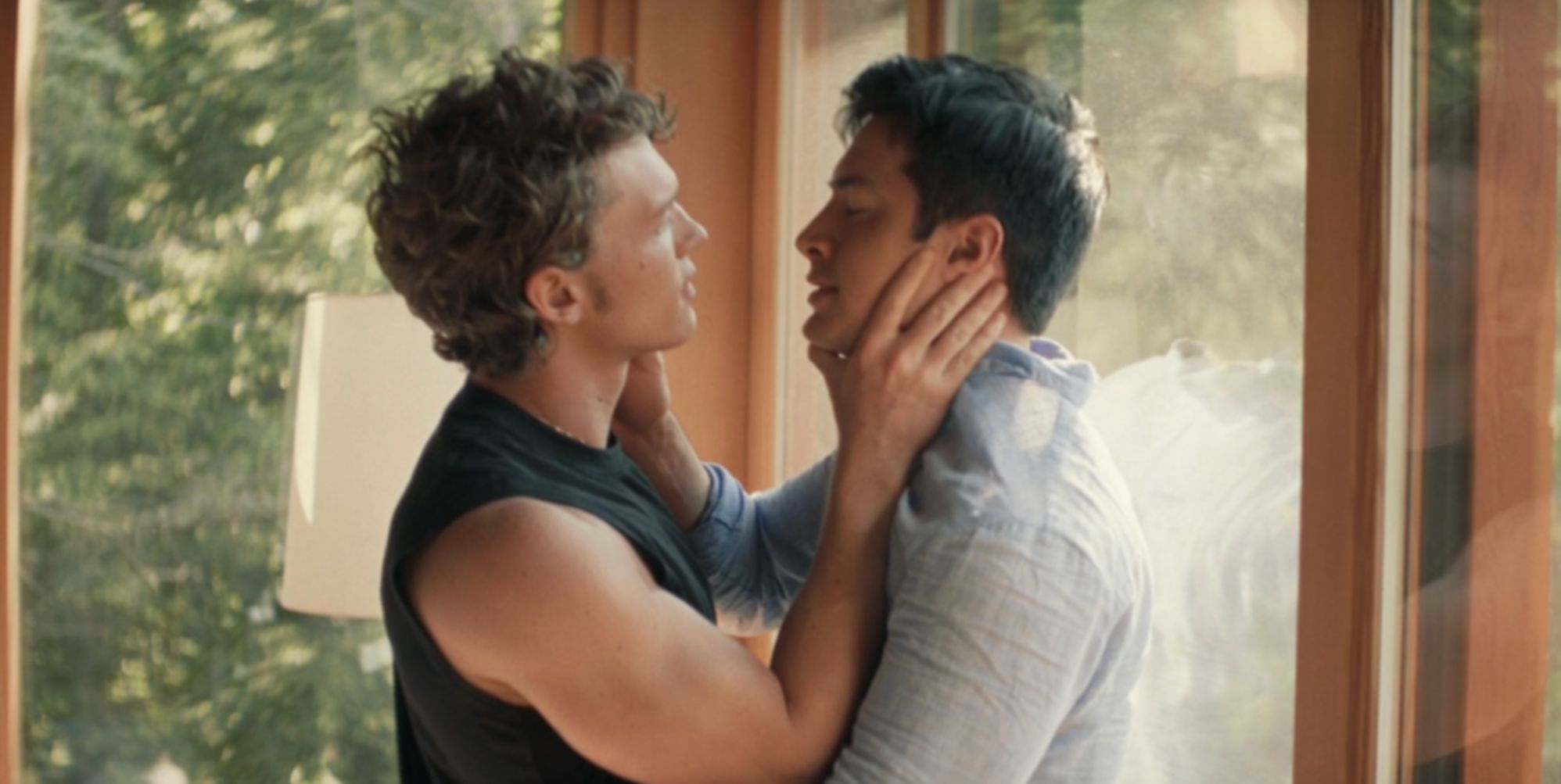 Heated Rivalry creator confirms emotional season two scene: 'Can't do it off-screen'