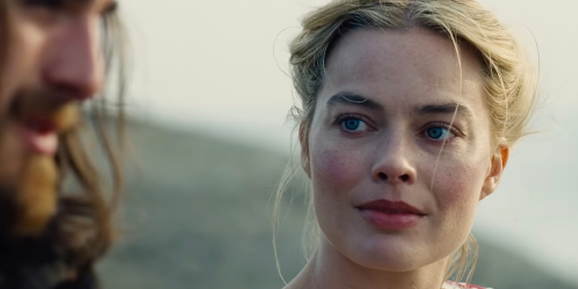 Margot Robbie says a male co-star gifted her a weight loss book