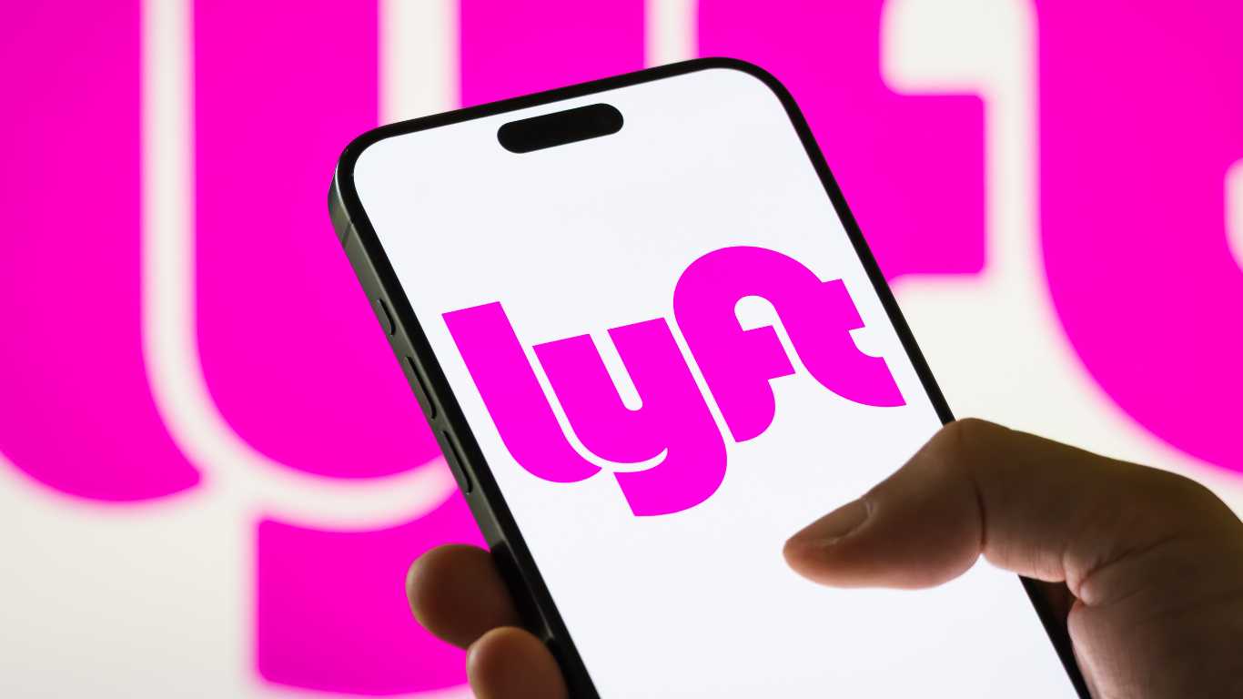 Lyft offers rides to trans Kansas residents as driving licenses voided